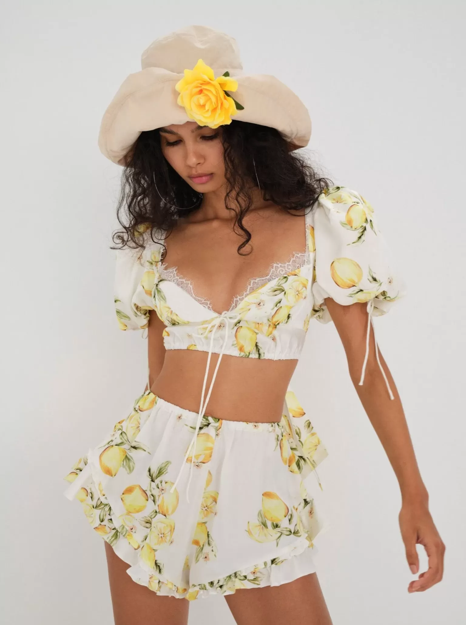 Best Sale For Love & Lemons Cheryl Short Yellow