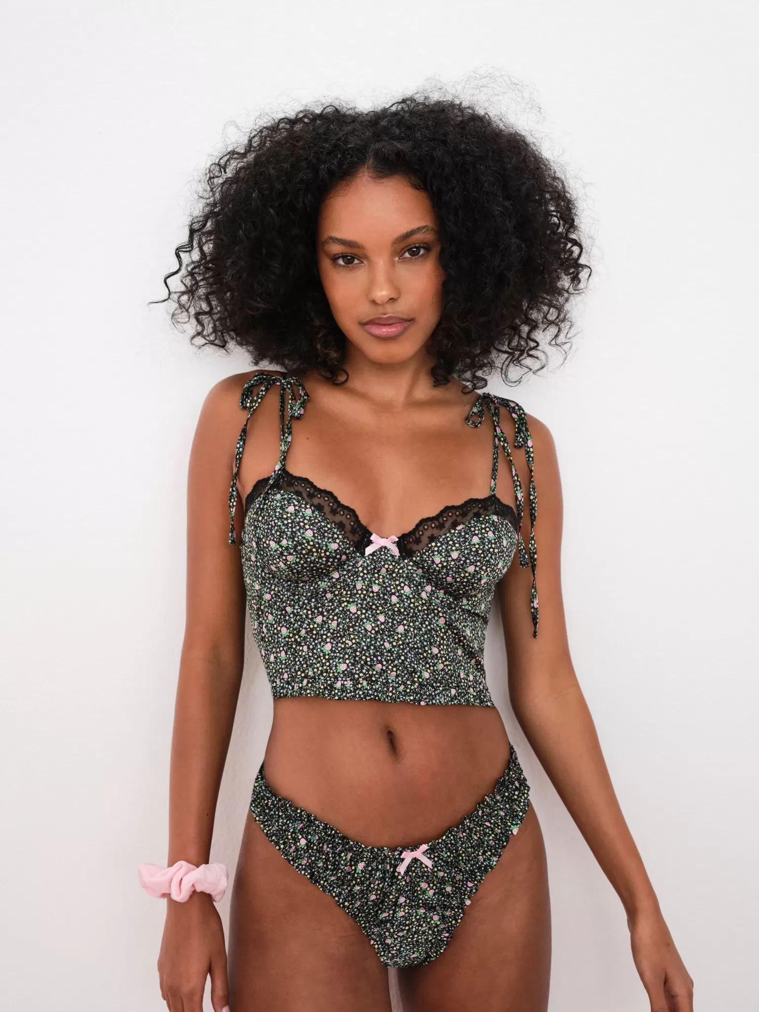 Clearance For Love & Lemons Farrah Bustier Black