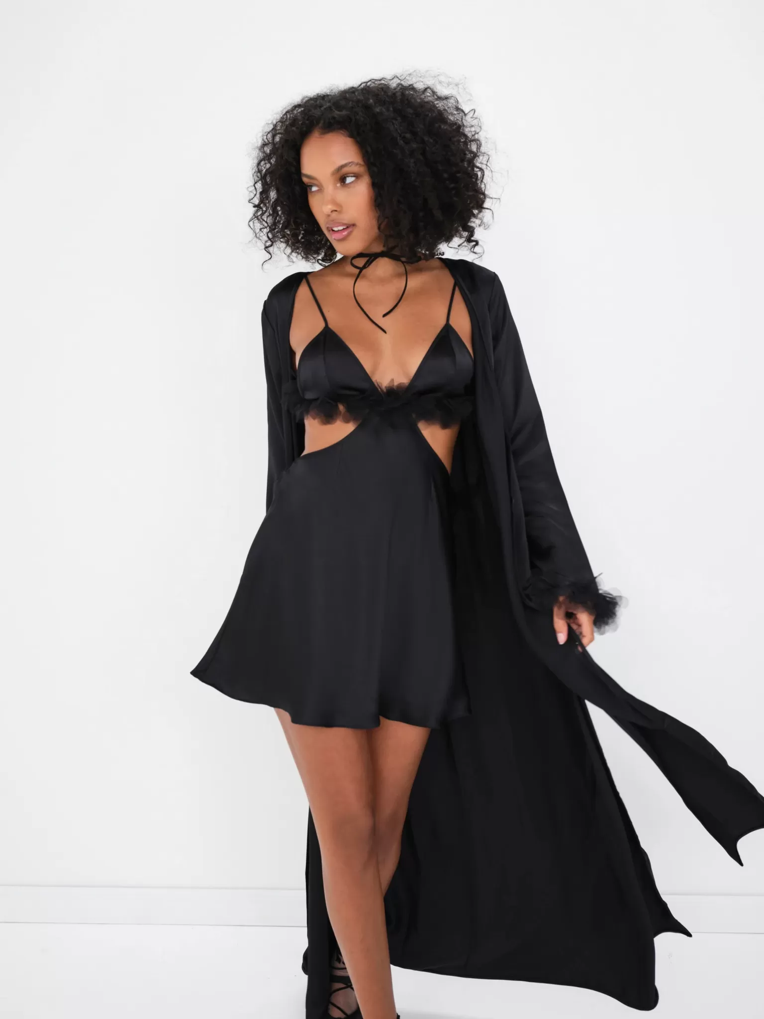 Online For Love & Lemons Floral Trim Robe Black