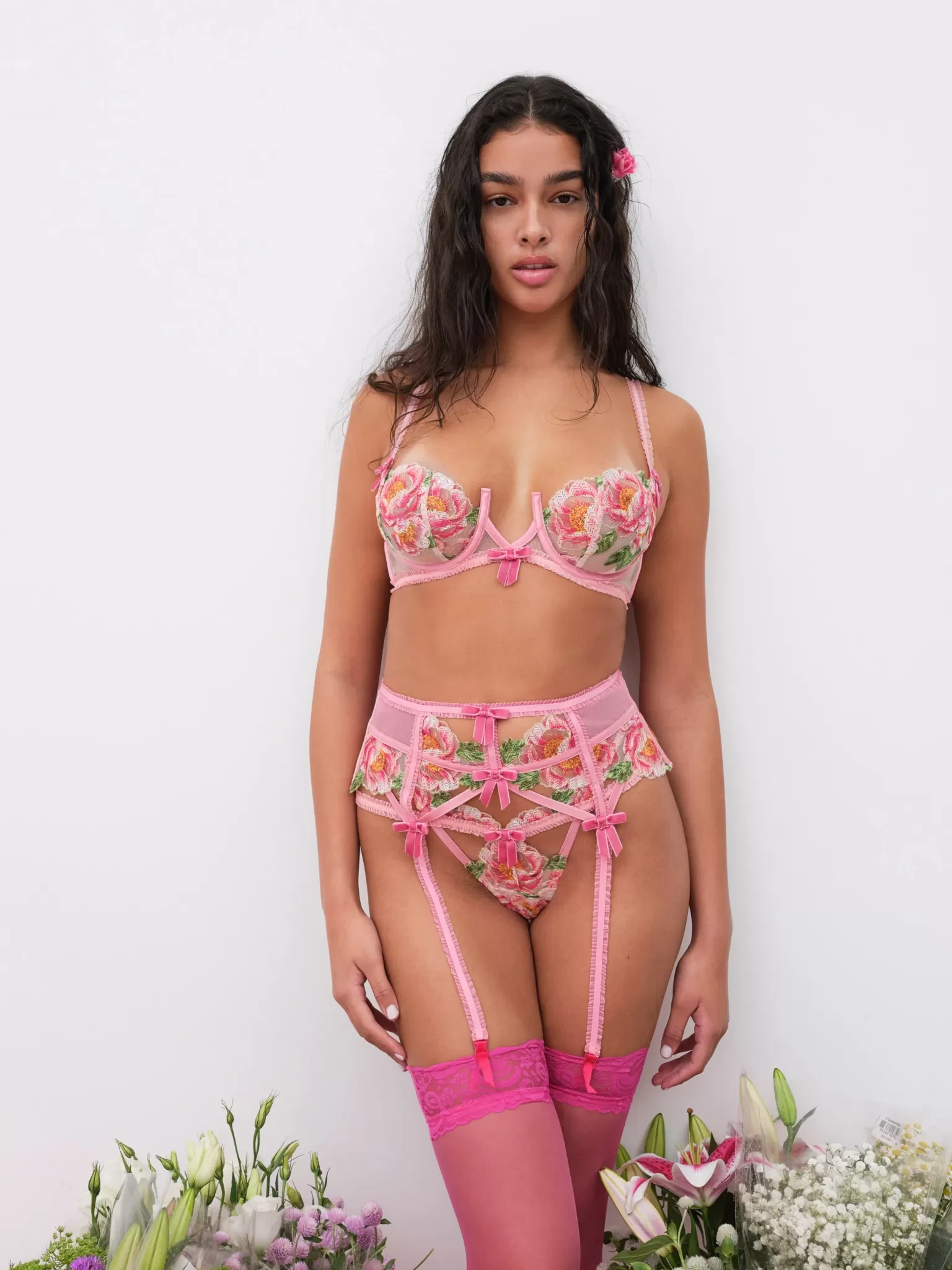 Online For Love & Lemons Needle Point Roses Garter Pink